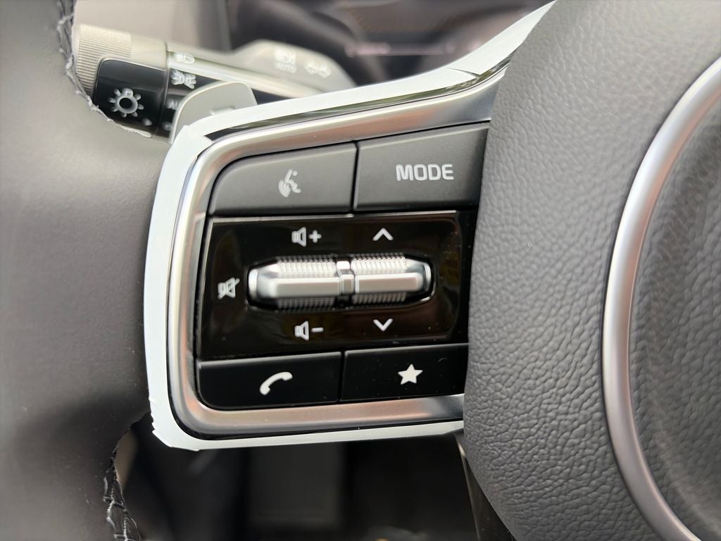 2026 Kia Carnival Hybrid LXS