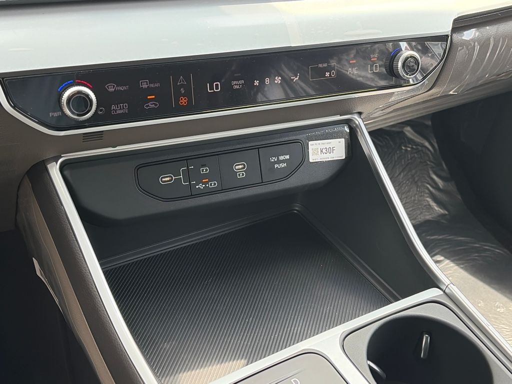 2026 Kia Carnival Hybrid LXS