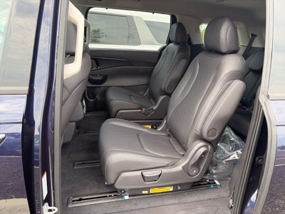 2027 Kia Carnival Hybrid EX