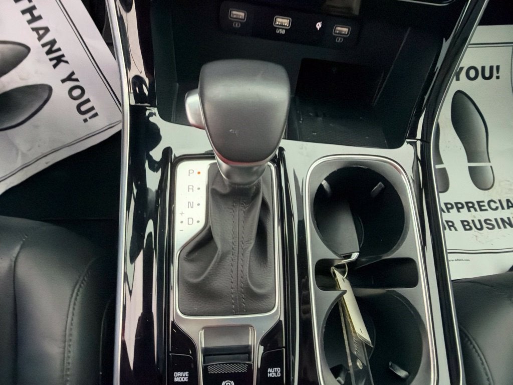 2024 Kia Carnival SX
