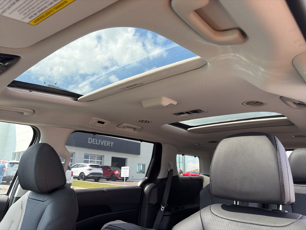 2027 Kia Carnival SX Prestige