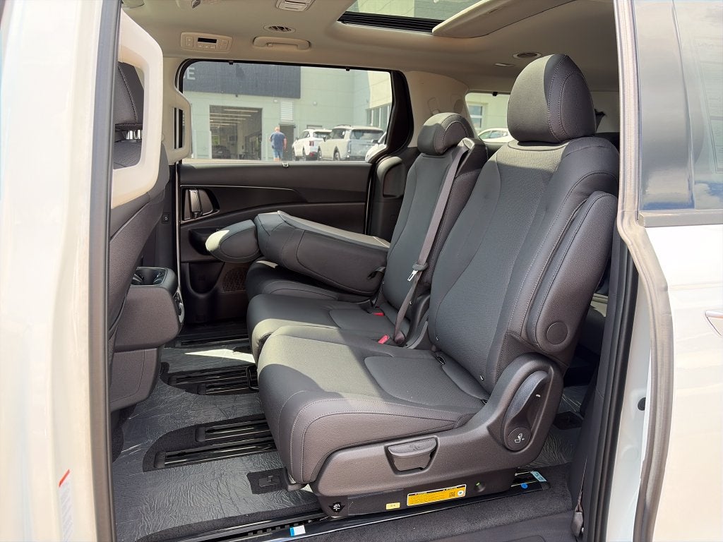 2027 Kia Carnival SX Prestige