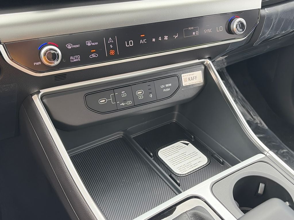 2027 Kia Carnival SX