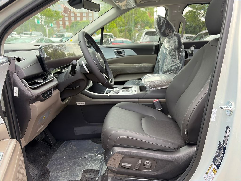 2026 Kia Carnival Hybrid Base