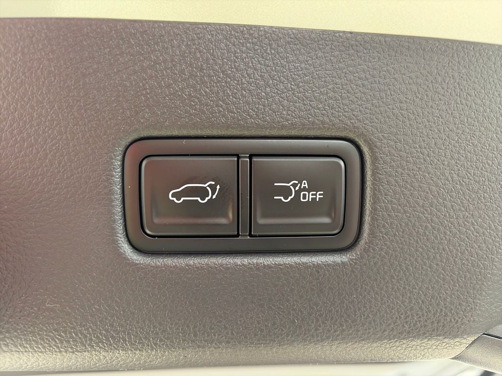 2026 Kia Carnival Hybrid Base