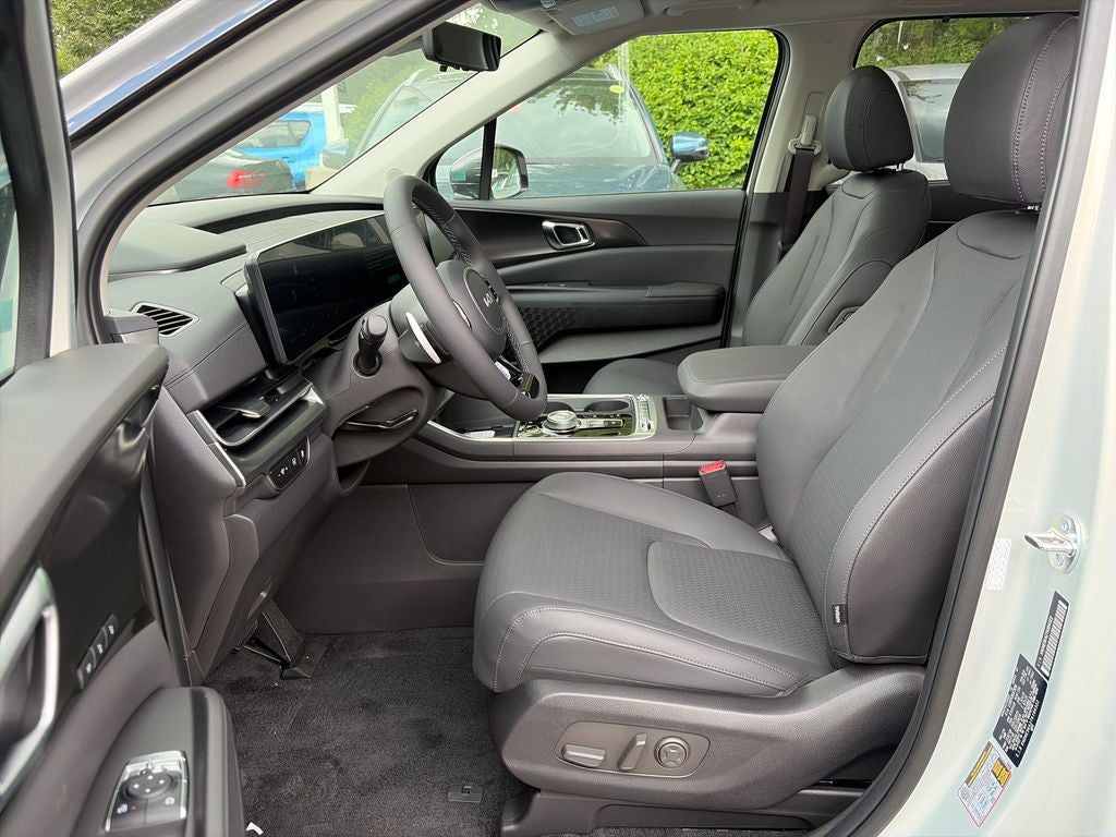 2026 Kia Carnival Hybrid Base