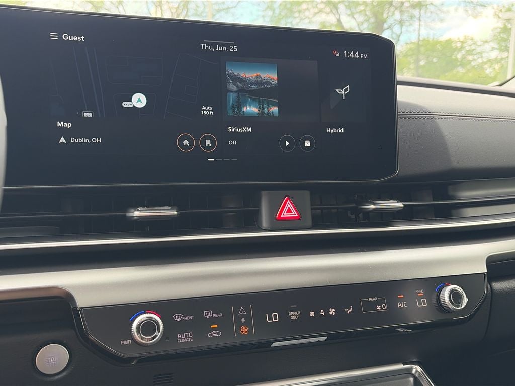 2026 Kia Carnival Hybrid Base