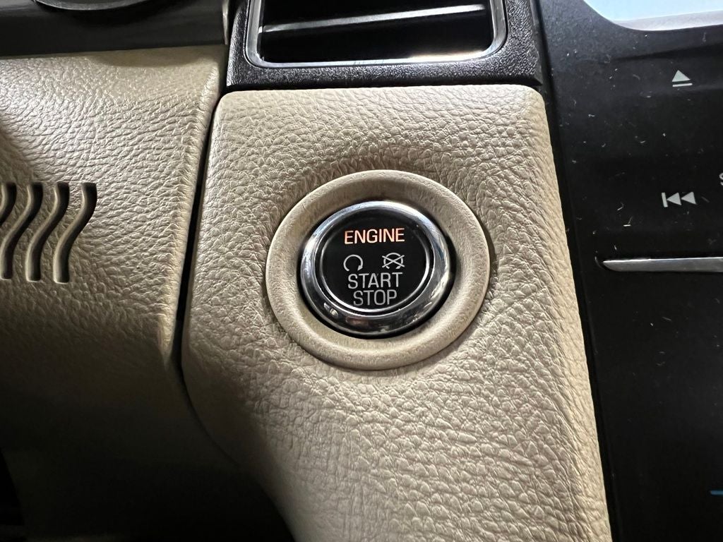 2018 Ford Taurus SEL