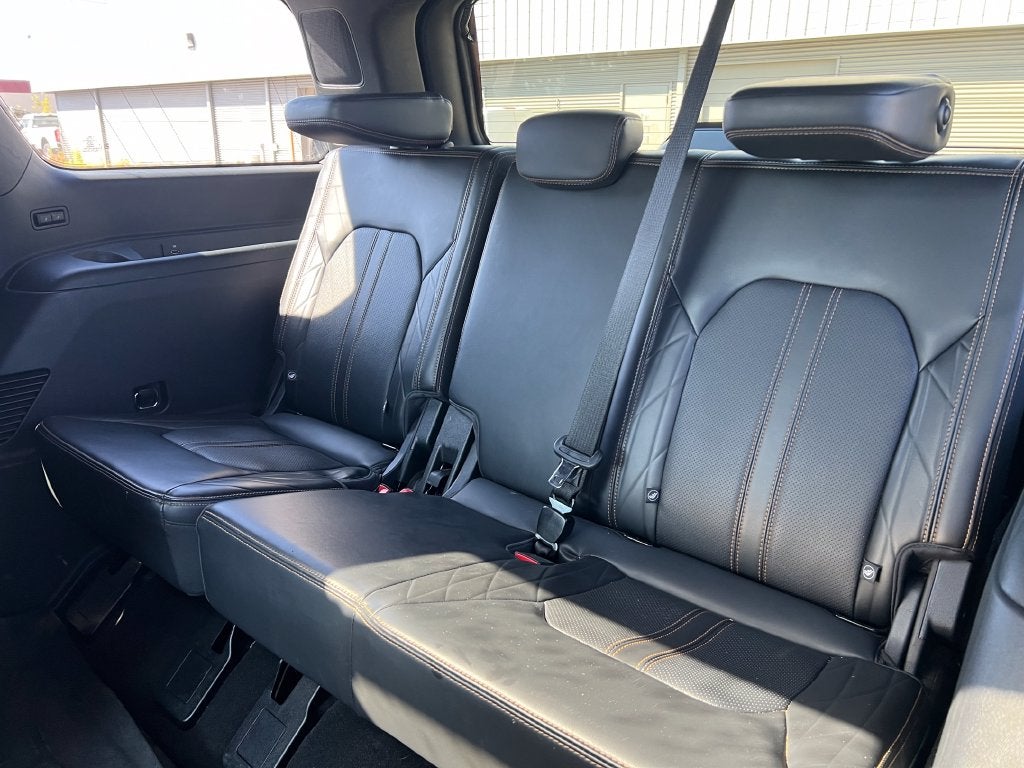 2024 Ford Expedition Platinum