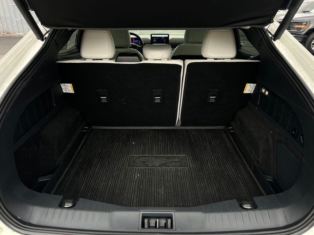 2022 Ford Mustang Mach-E Premium