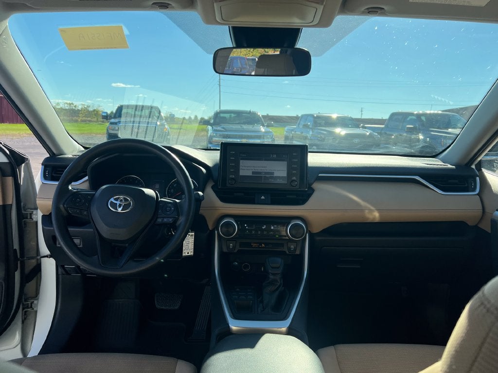 2019 Toyota RAV4 LE