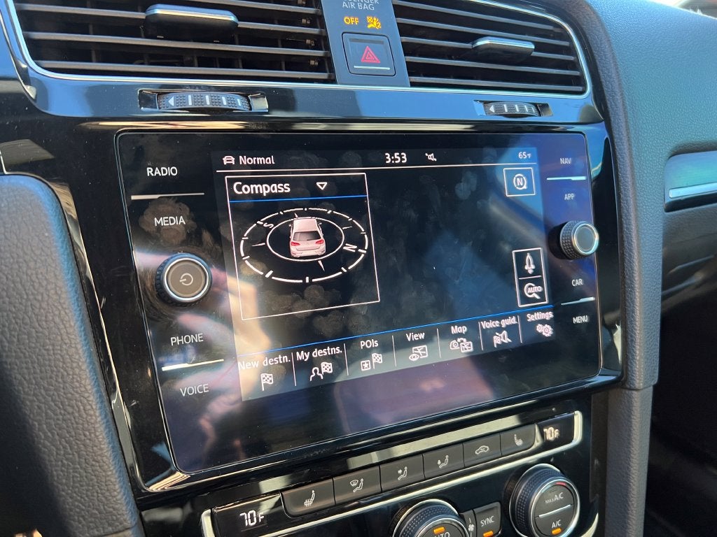 2018 Volkswagen Golf R DCC & Navigation 4Motion