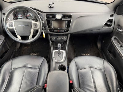 2012 Chrysler 200 Limited