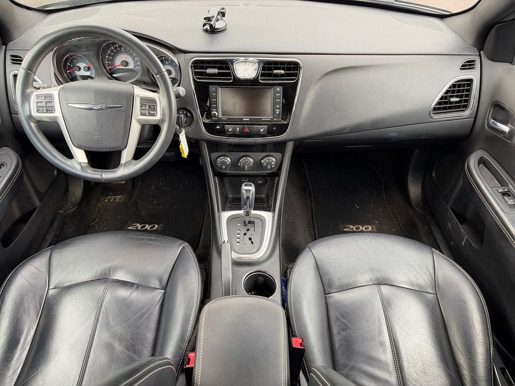 2012 Chrysler 200 Limited