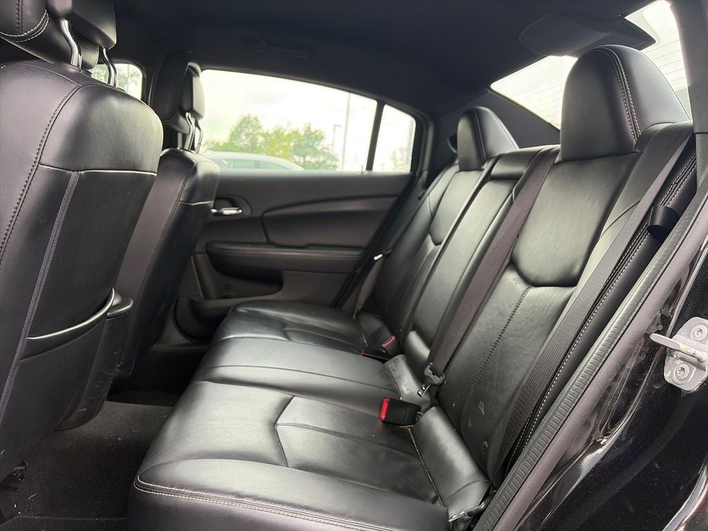 2012 Chrysler 200 Limited