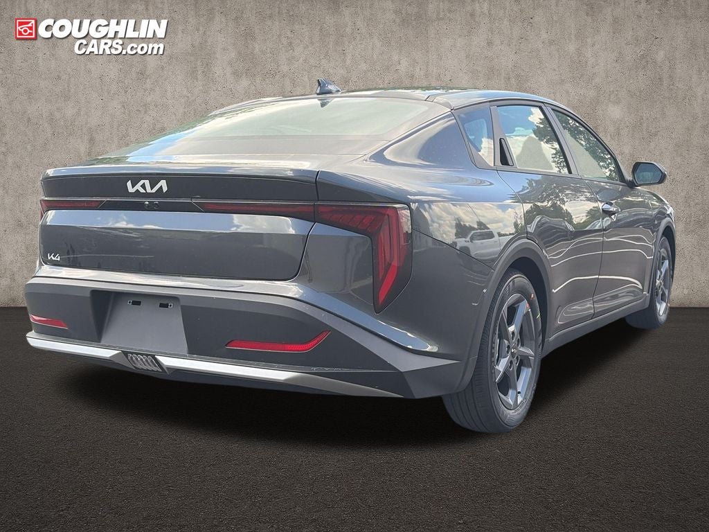 2026 Kia K4 LXS