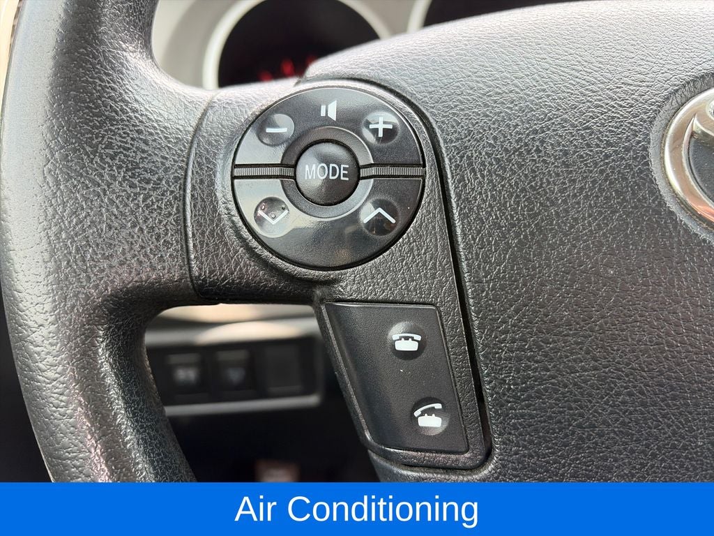 2012 Toyota Tundra CrewMax 5.7L FFV V8 6-Spd AT (Natl)
