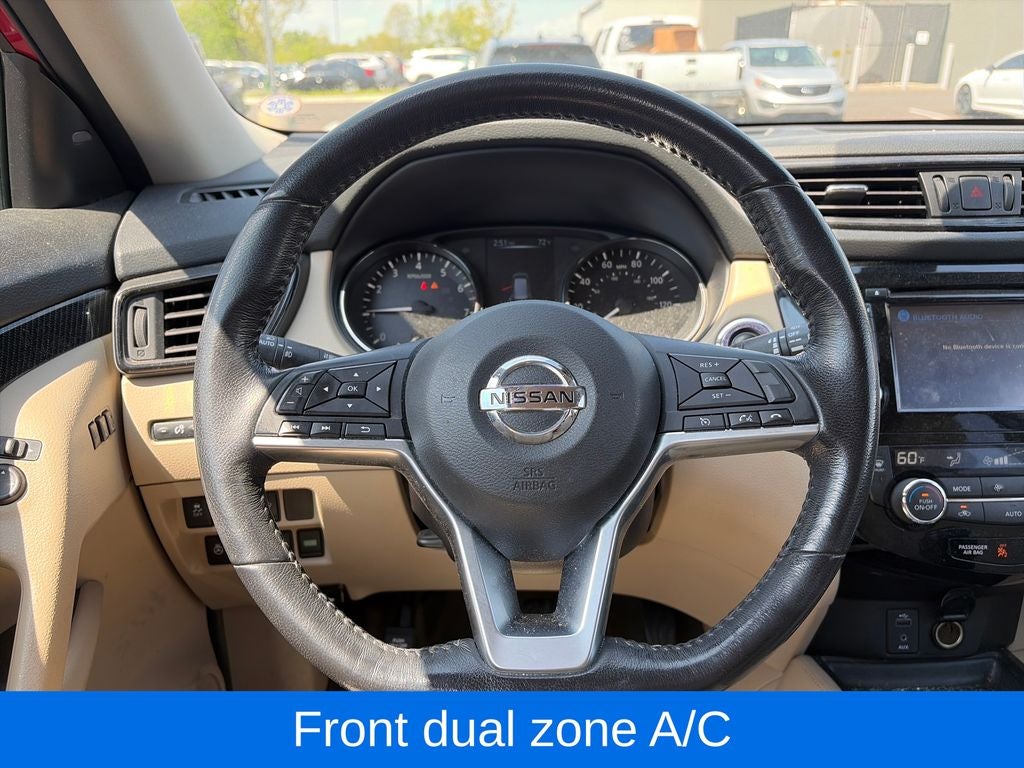 2017 Nissan Rogue SL