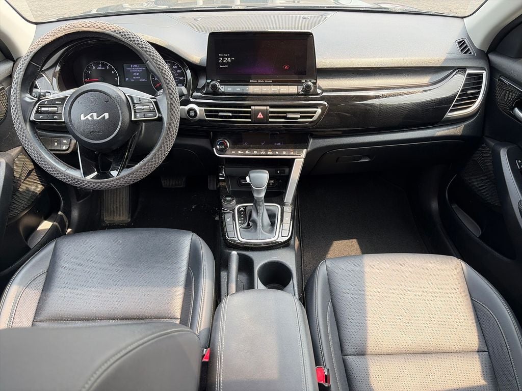 2023 Kia Seltos EX