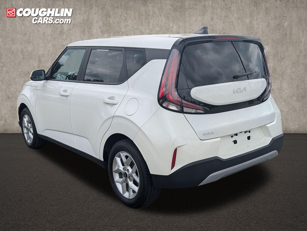 2024 Kia Soul LX