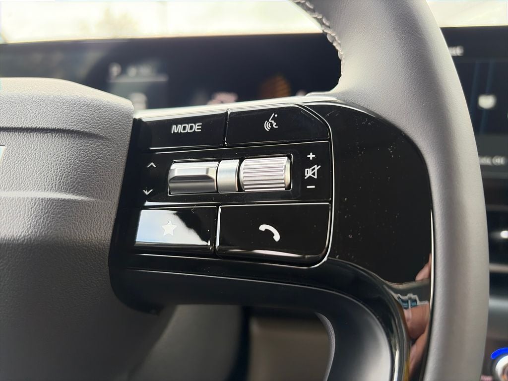 2027 Kia Carnival LXS