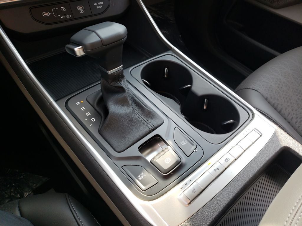 2026 Kia Carnival Base