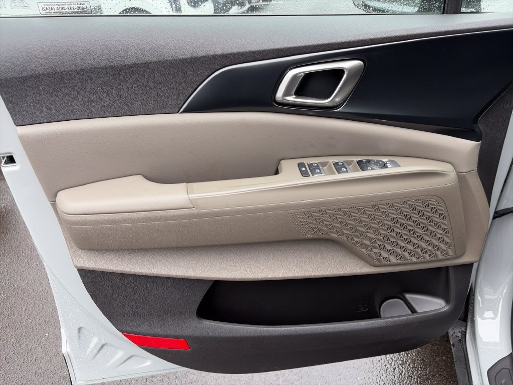 2027 Kia Carnival LXS