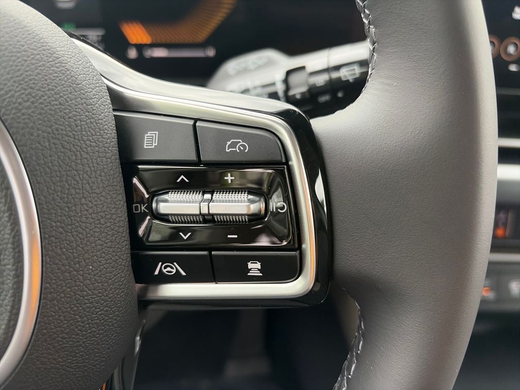 2026 Kia Carnival Base