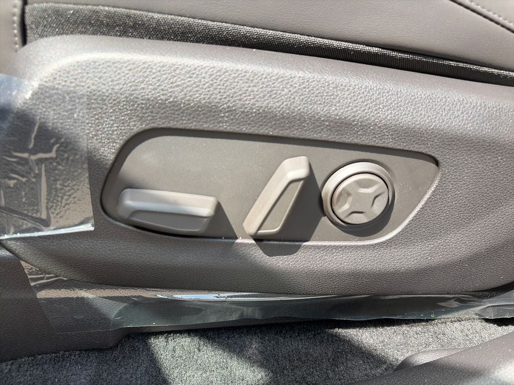 2027 Kia Carnival LXS