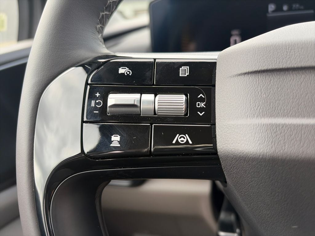 2027 Kia Carnival LXS