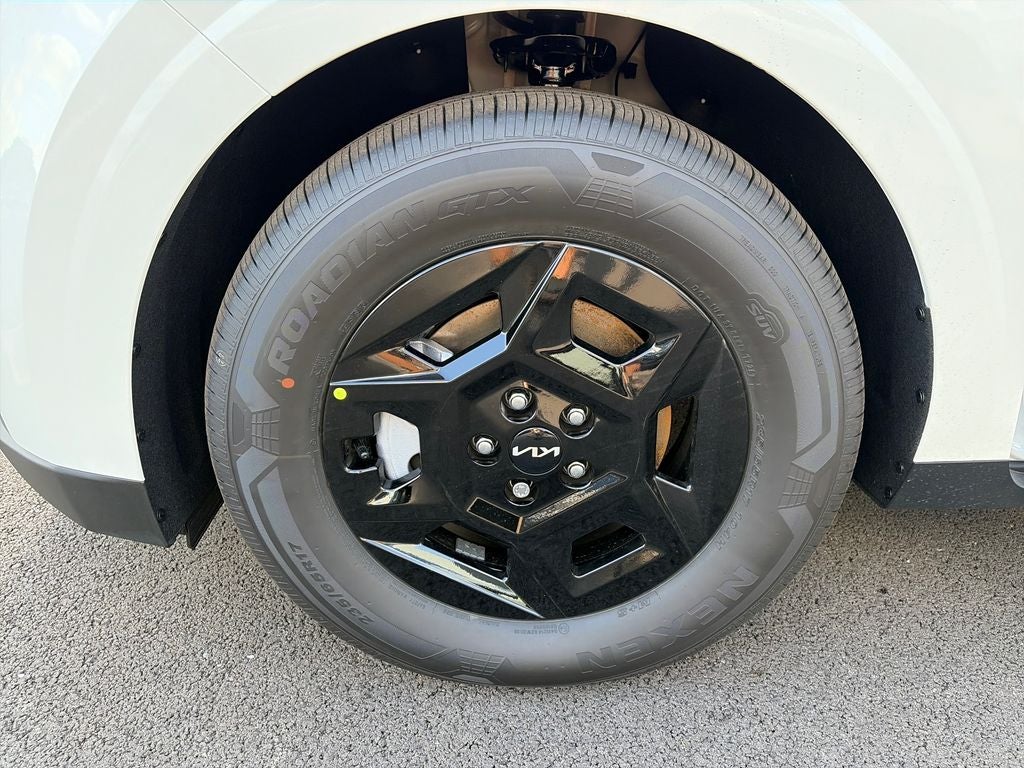 2027 Kia Carnival LXS