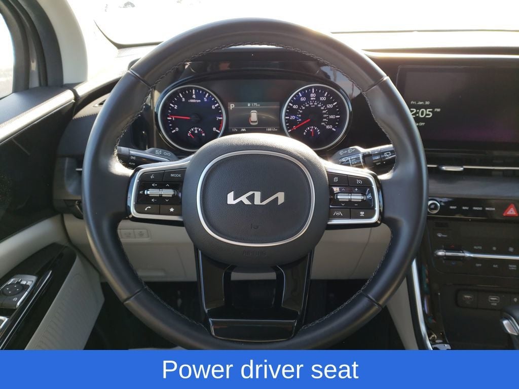 2024 Kia Carnival EX