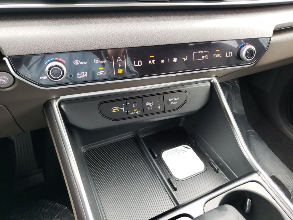 2026 Kia Carnival EX