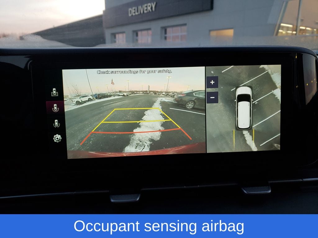 2022 Kia Carnival SX