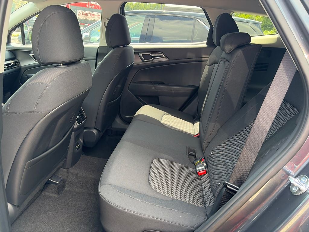 2027 Kia Sportage Hybrid S