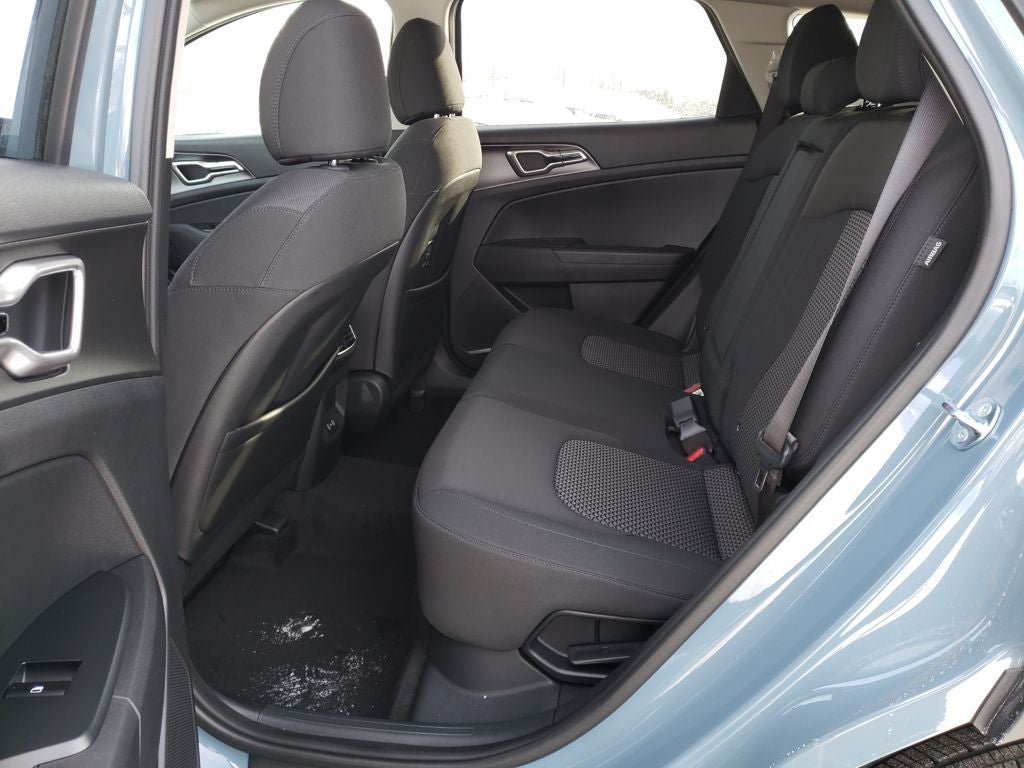 2026 Kia Sportage Hybrid S