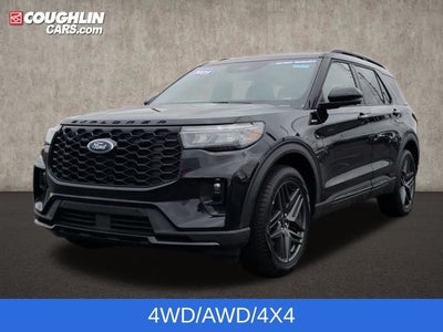 2025 Ford Explorer ST-Line