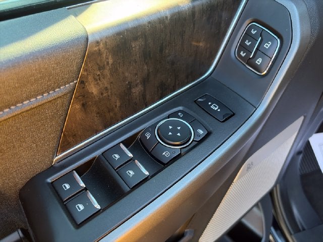 2026 Ford F-450SD Lariat DRW
