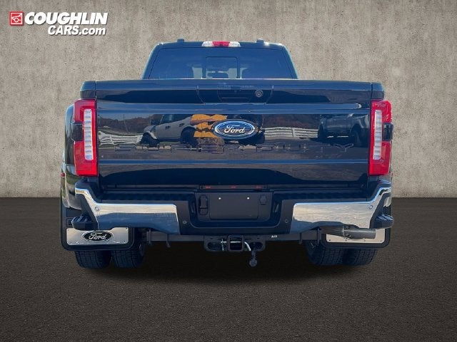 2026 Ford F-450SD Lariat DRW