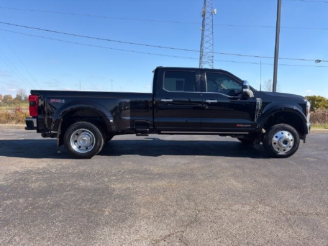 2026 Ford F-450SD Lariat DRW