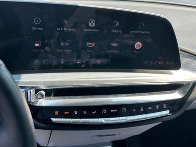 2024 Cadillac LYRIQ Sport 2