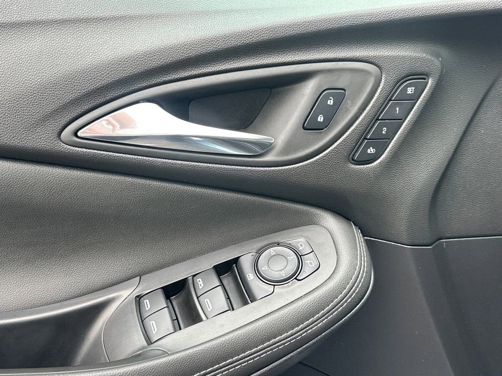 2024 Buick Encore GX Avenir