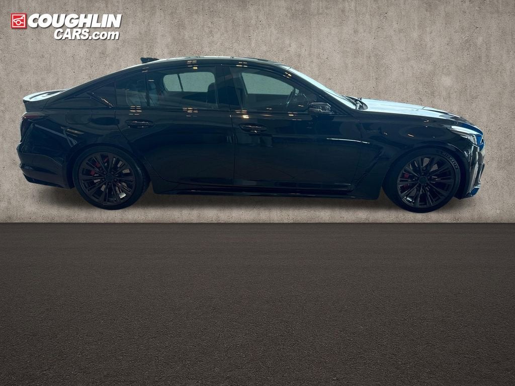 2024 Cadillac CT5 V-Series Blackwing's photo