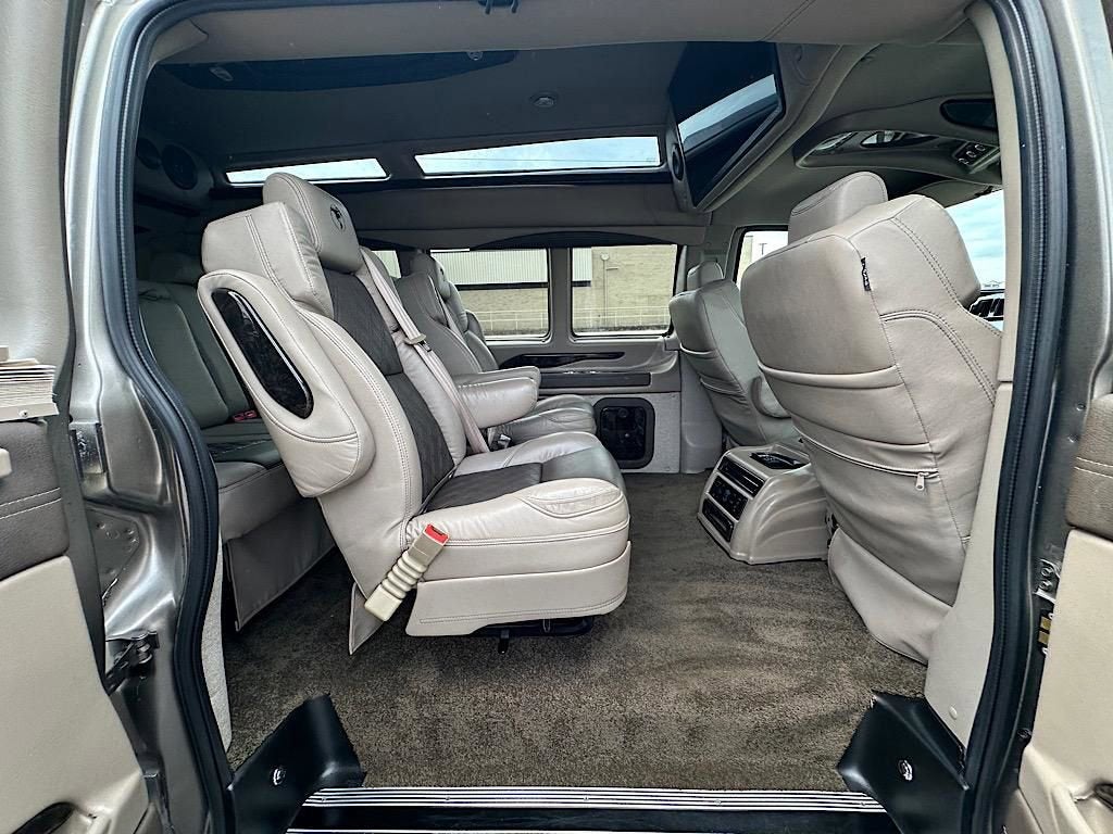 2023 Chevrolet Express Cargo 2500 WT