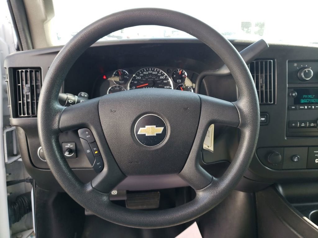 2018 Chevrolet Express Cutaway 3500 Base