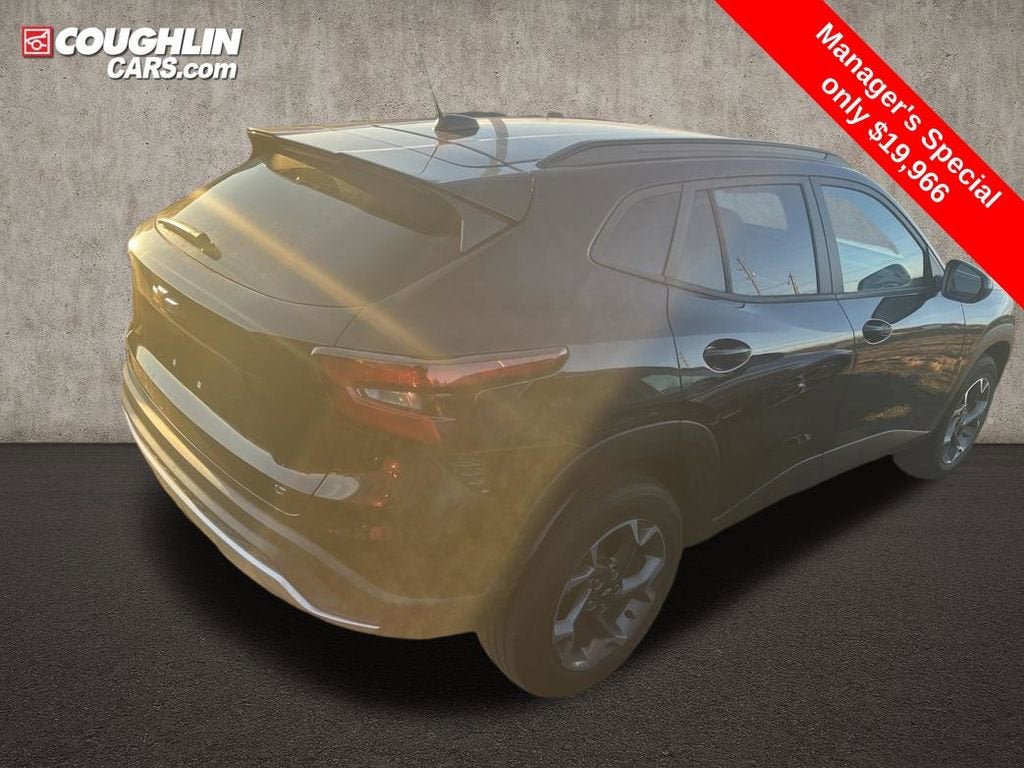 2024 Chevrolet Trax LT