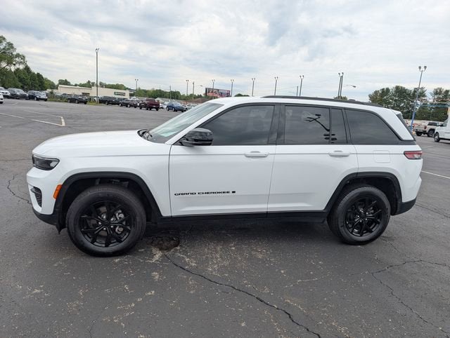 2025 Jeep Grand Cherokee Altitude