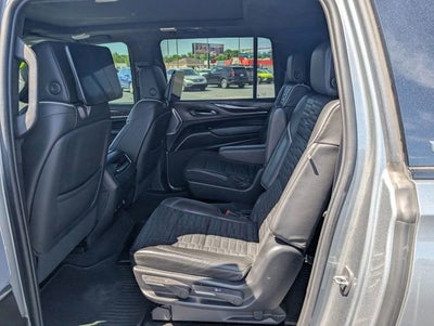 2023 Cadillac Escalade ESV Sport Platinum