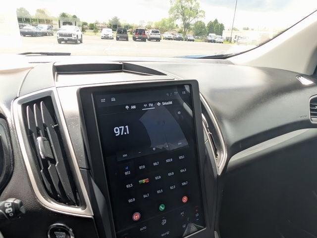 2022 Ford Edge SE