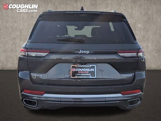 2022 Jeep Grand Cherokee Summit